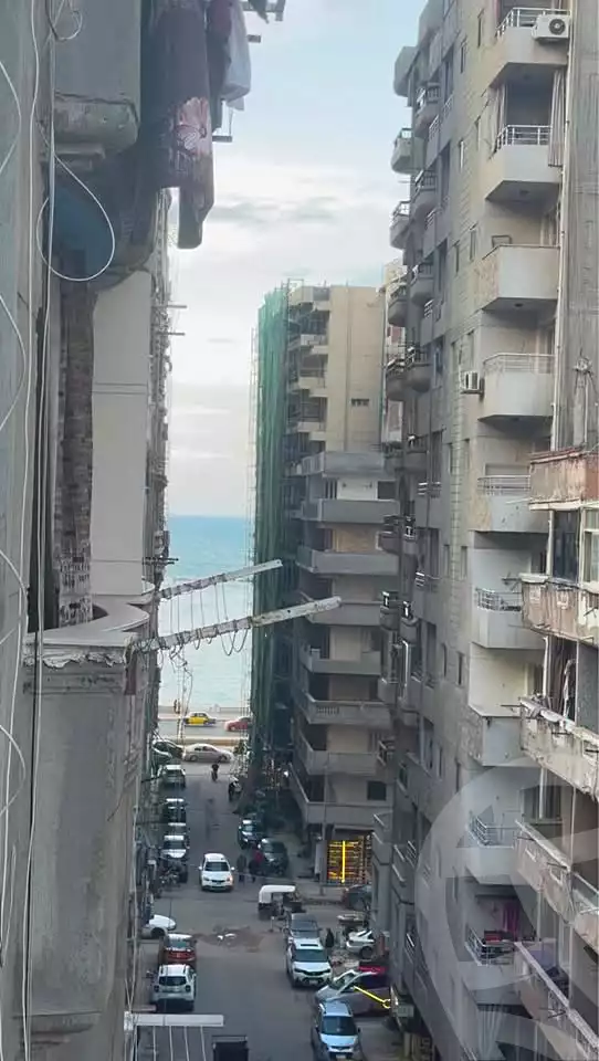https://aqarmap.com.eg/ar/listing/6657227-for-sale-alexandria-sydy-bshr-sydy-bshr-bhry-shr-khld-bn-lwlyd