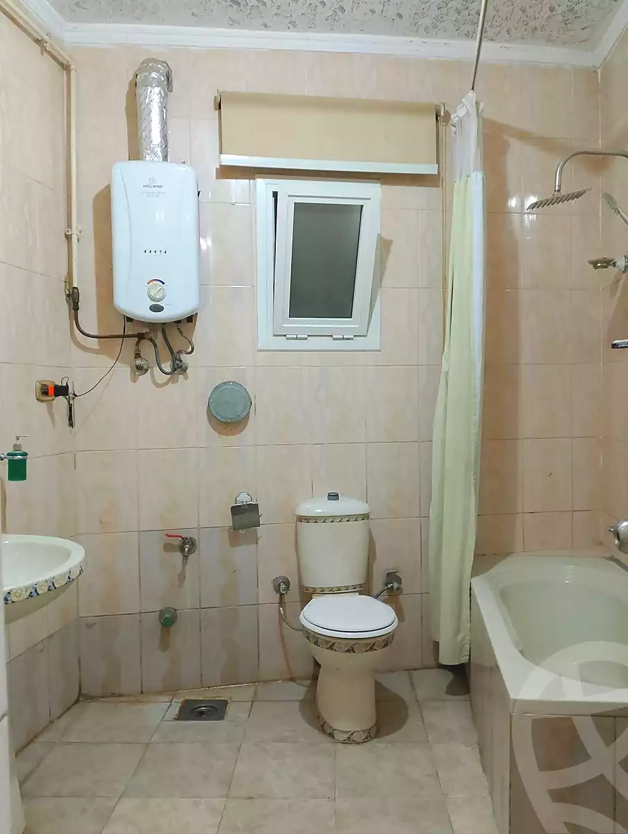 https://aqarmap.com.eg/en/listing/6657511-for-rent-cairo-ain-shams-jsr-lswys