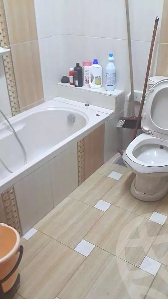 https://aqarmap.com.eg/ar/listing/6657872-for-sale-cairo-helwan-hadayek-helwan-nile-corniche-st