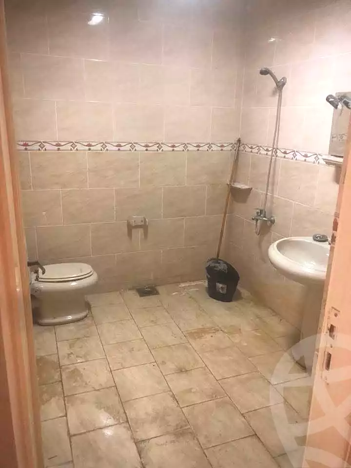https://aqarmap.com.eg/ar/listing/6657881-for-rent-alexandria-l-jmy-lbytsh