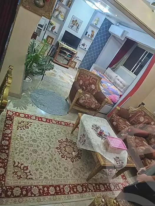 https://aqarmap.com.eg/ar/listing/6658032-for-sale-cairo-helwan-zou-el-fekar-basha-st