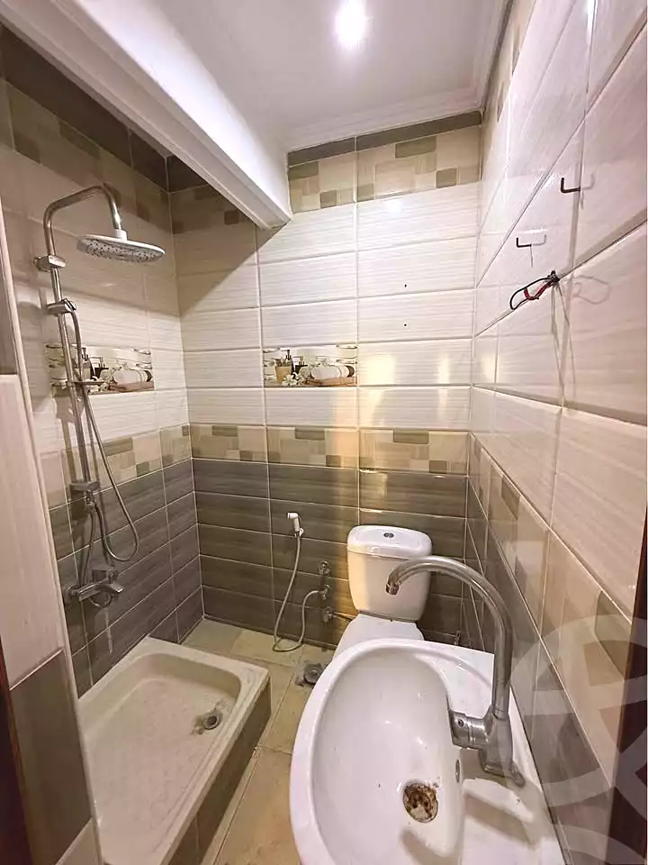 https://aqarmap.com.eg/en/listing/6658123-for-sale-alexandria-sydy-bshr-sydy-bshr-bhry-gamal-abd-el-nasir-st