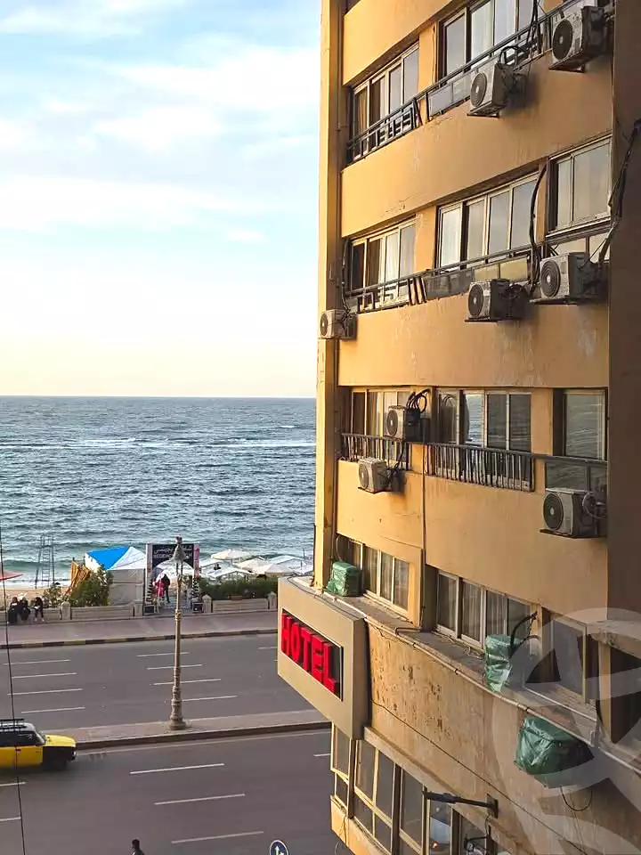 https://aqarmap.com.eg/ar/listing/6658178-for-sale-alexandria-el-asafra-l-sfr-bhry