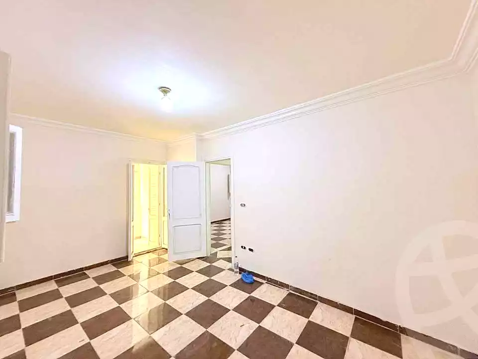 https://aqarmap.com.eg/en/listing/6658353-for-sale-alexandria-sydy-bshr-sydy-bshr-bhry-shr-mhmd-njyb