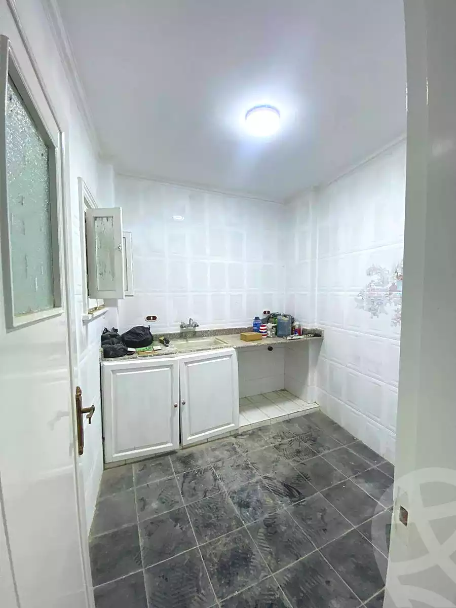 https://aqarmap.com.eg/ar/listing/6658385-for-sale-alexandria-l-jmy-el-hanouvel-al-asdakaa-st