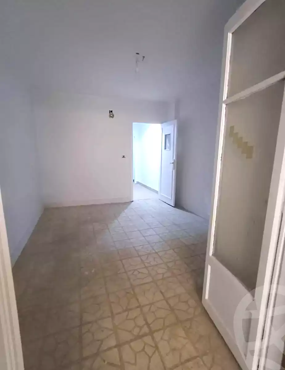 https://aqarmap.com.eg/ar/listing/6658405-for-rent-alexandria-sydy-bshr-sydy-bshr-bhry-gamal-abd-el-nasir-st