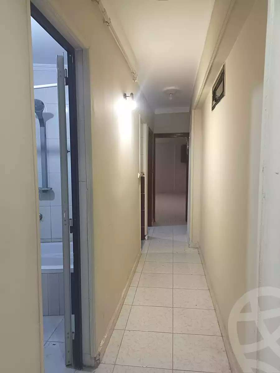 https://aqarmap.com.eg/ar/listing/6658578-for-rent-alexandria-sydy-bshr-sydy-bshr-bhry-shr-khld-bn-lwlyd