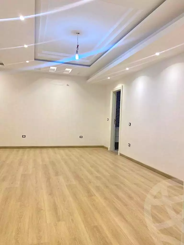 https://aqarmap.com.eg/ar/listing/6658815-for-sale-alexandria-kafr-abdo-khaleel-basha-st