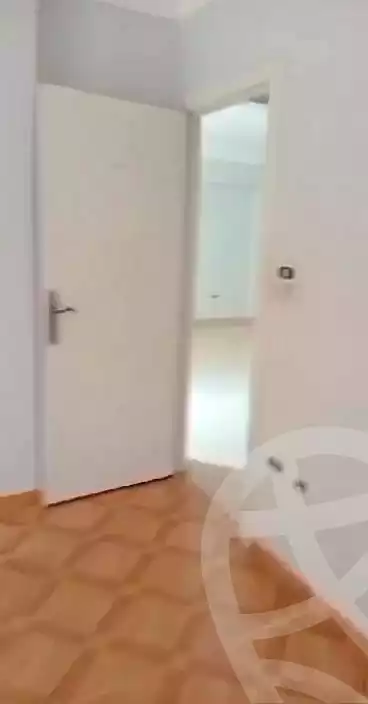 https://aqarmap.com.eg/ar/listing/6658870-for-sale-alexandria-ibrahimia-al-shahid-moafaq-abbad-hatata-st
