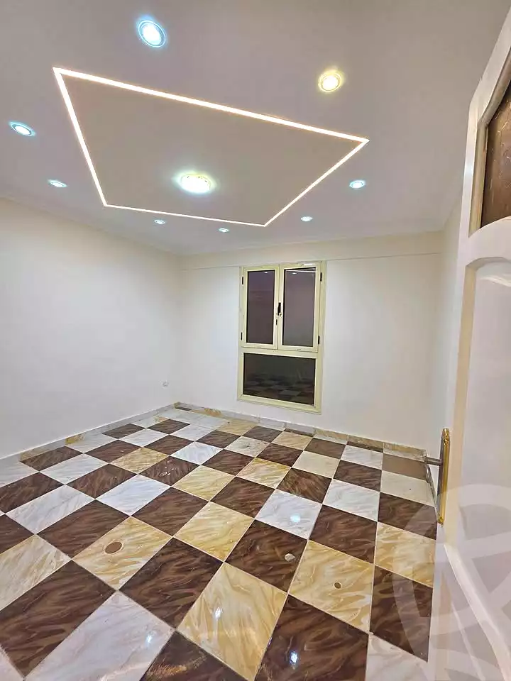 https://aqarmap.com.eg/ar/listing/6658892-for-sale-alexandria-el-mandara-shr-mlk-hfny