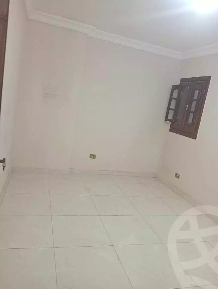 https://aqarmap.com.eg/en/listing/6658928-for-rent-alexandria-lsywf-gamila-abu-herid-st
