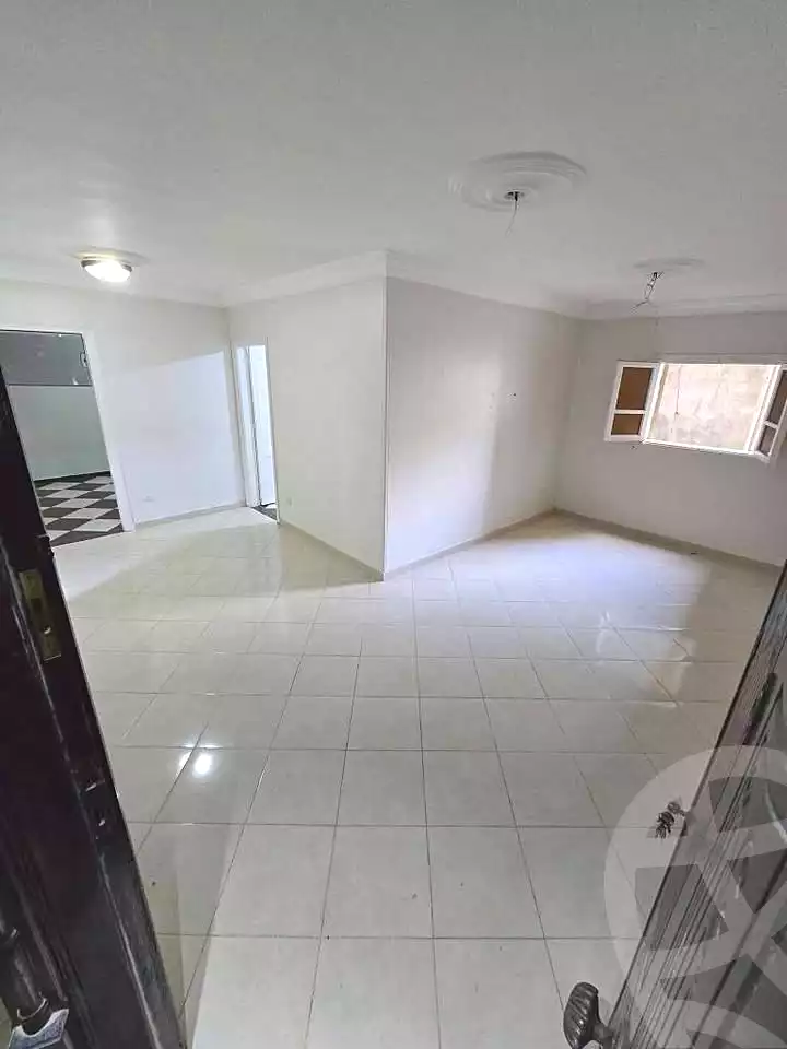 https://aqarmap.com.eg/ar/listing/6659137-for-sale-alexandria-el-asafra-l-sfr-bhry