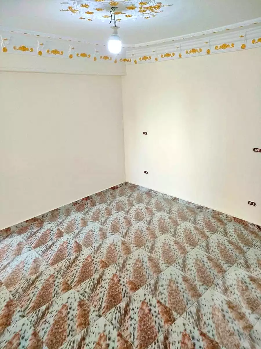 https://aqarmap.com.eg/ar/listing/6659165-for-sale-alexandria-el-asafra-shr-45