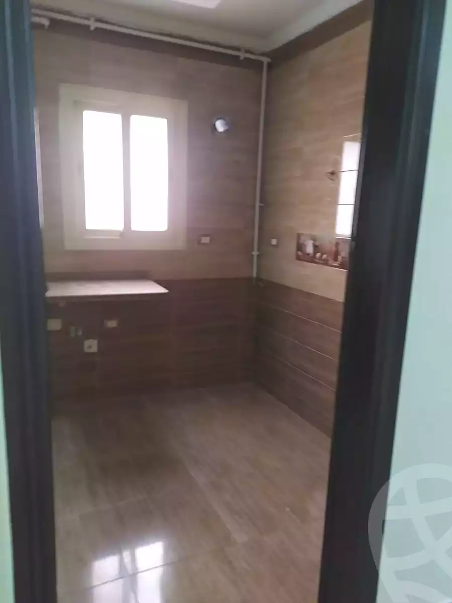 https://aqarmap.com.eg/ar/listing/6659178-for-sale-alexandria-camp-cesar-port-said-street
