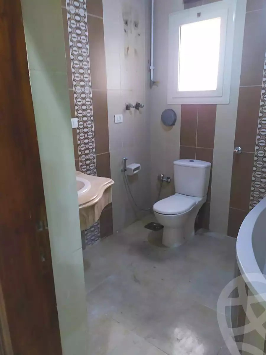 https://aqarmap.com.eg/ar/listing/6659178-for-sale-alexandria-camp-cesar-port-said-street