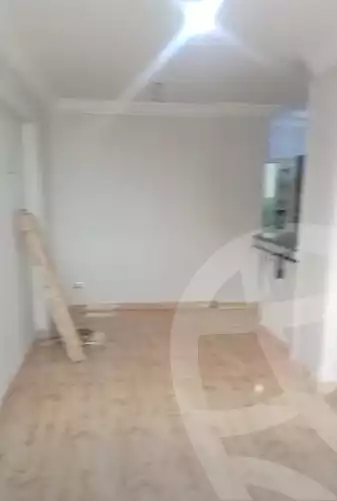 https://aqarmap.com.eg/ar/listing/6659215-for-sale-alexandria-el-asafra-shr-45