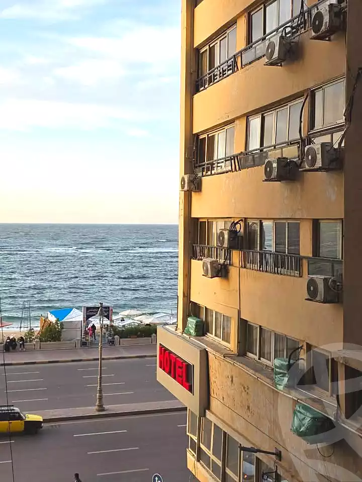 https://aqarmap.com.eg/ar/listing/6659247-for-sale-alexandria-el-asafra-l-sfr-bhry