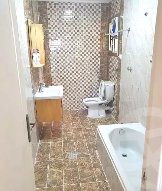 https://aqarmap.com.eg/en/listing/6659355-for-rent-alexandria-bolekly
