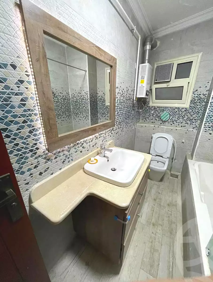 https://aqarmap.com.eg/ar/listing/6659818-for-sale-cairo-el-sheikh-zayed-city-el-hay-elsades-ashaer