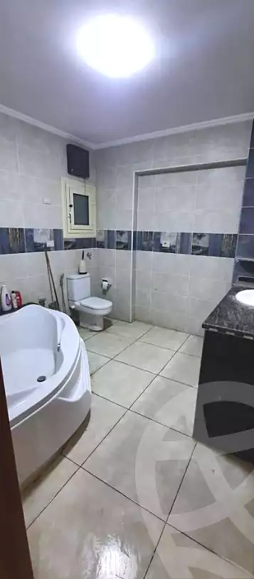 https://aqarmap.com.eg/ar/listing/6659959-for-sale-alexandria-l-jmy-lbytsh-mahmoud-awad-st