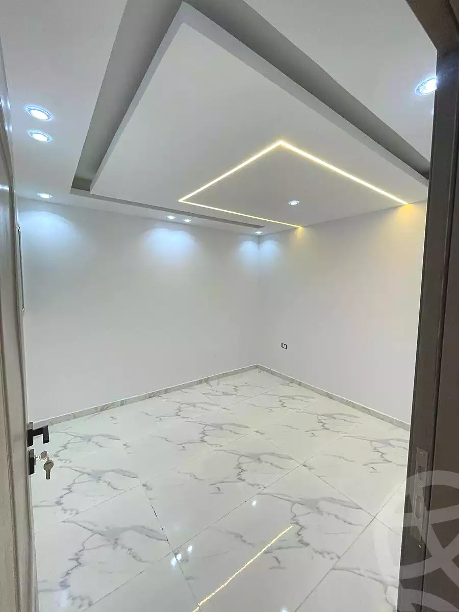 https://aqarmap.com.eg/ar/listing/6660020-for-sale-alexandria-l-jmy-lbytsh-bianchiii-el-bashwat-st