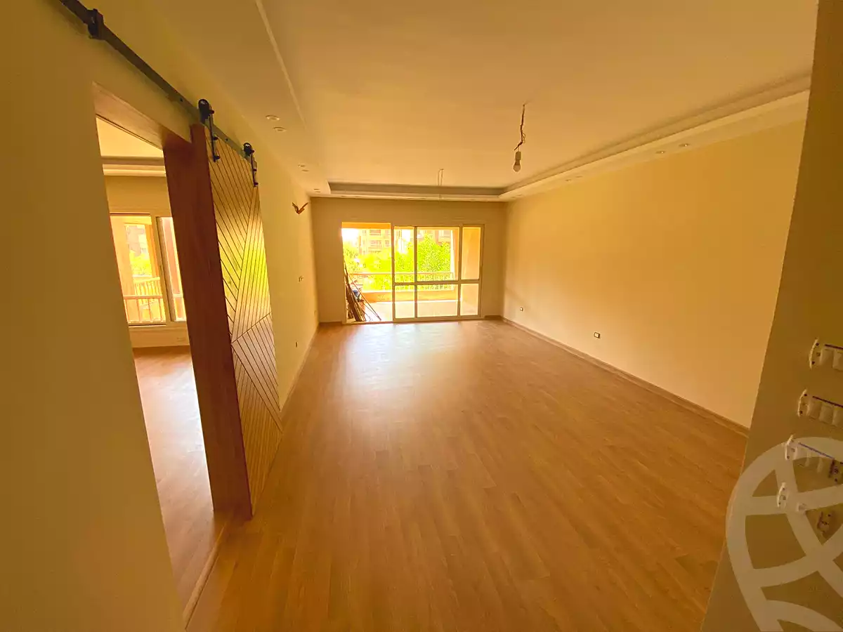 https://aqarmap.com.eg/ar/listing/6660401-for-sale-cairo-6th-of-october-hadaeq-october-kmbwnd-fy-hdyq-ktwbr