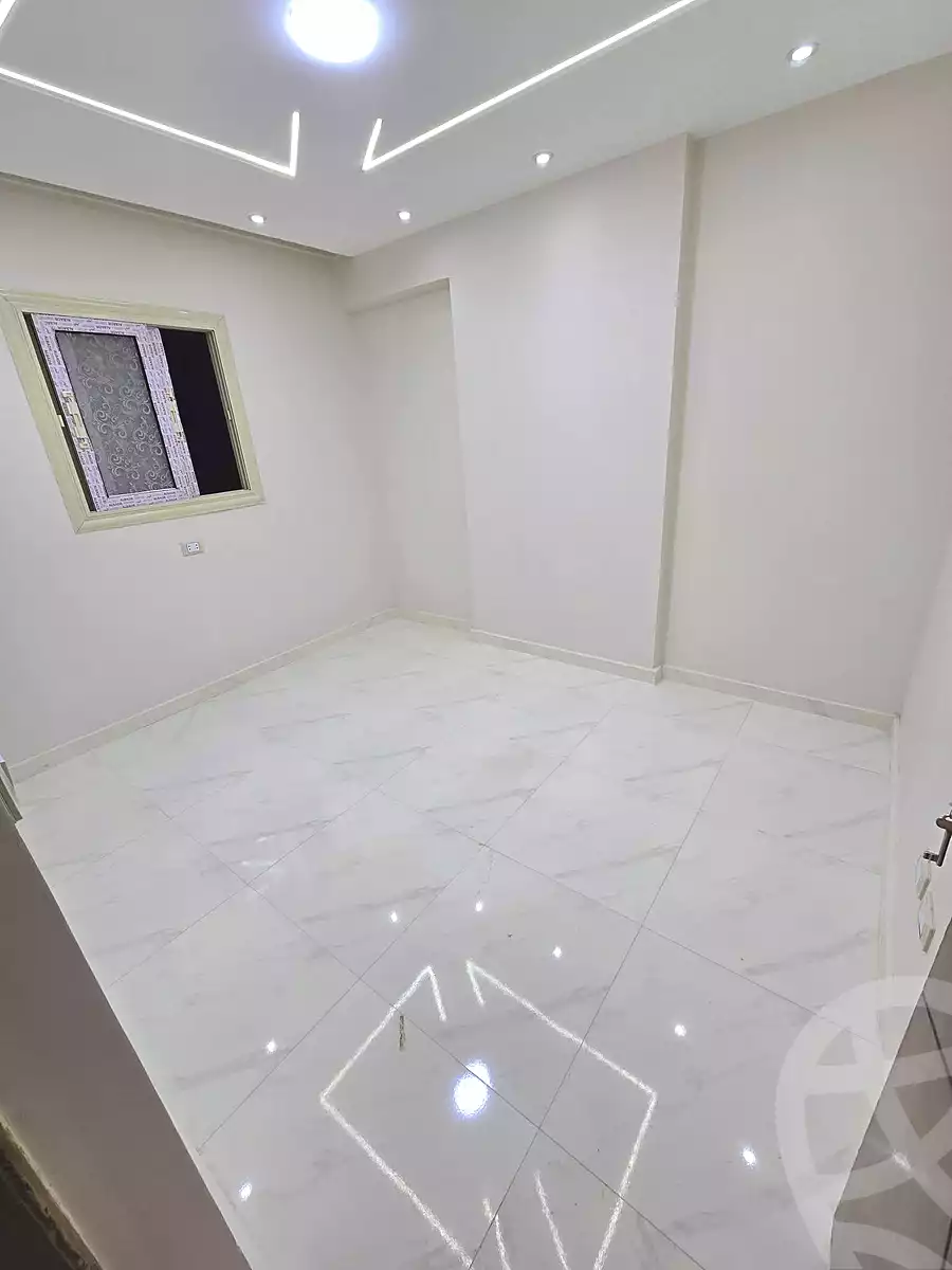 https://aqarmap.com.eg/ar/listing/6660539-for-sale-alexandria-sydy-bshr-sydy-bshr-bhry-shr-mhmwd-l-yswy