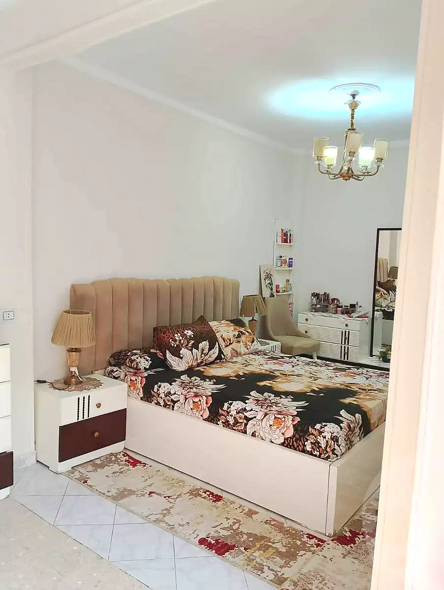 https://aqarmap.com.eg/ar/listing/6660974-for-sale-cairo-helwan-helwan-el-sharkeya-sameh-st