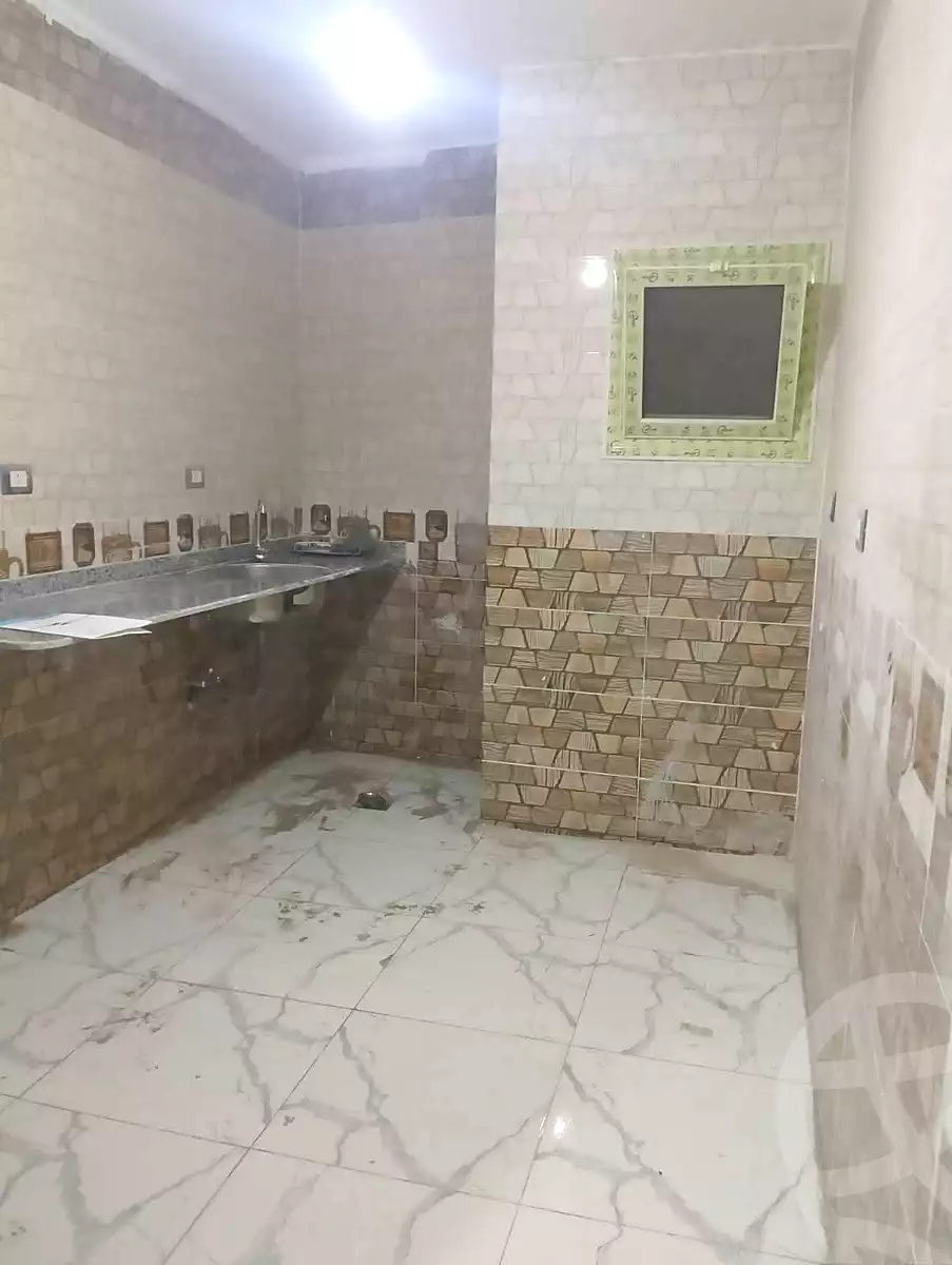 https://aqarmap.com.eg/en/listing/6660975-for-sale-cairo-helwan-hadayek-helwan-el-eshrein-st