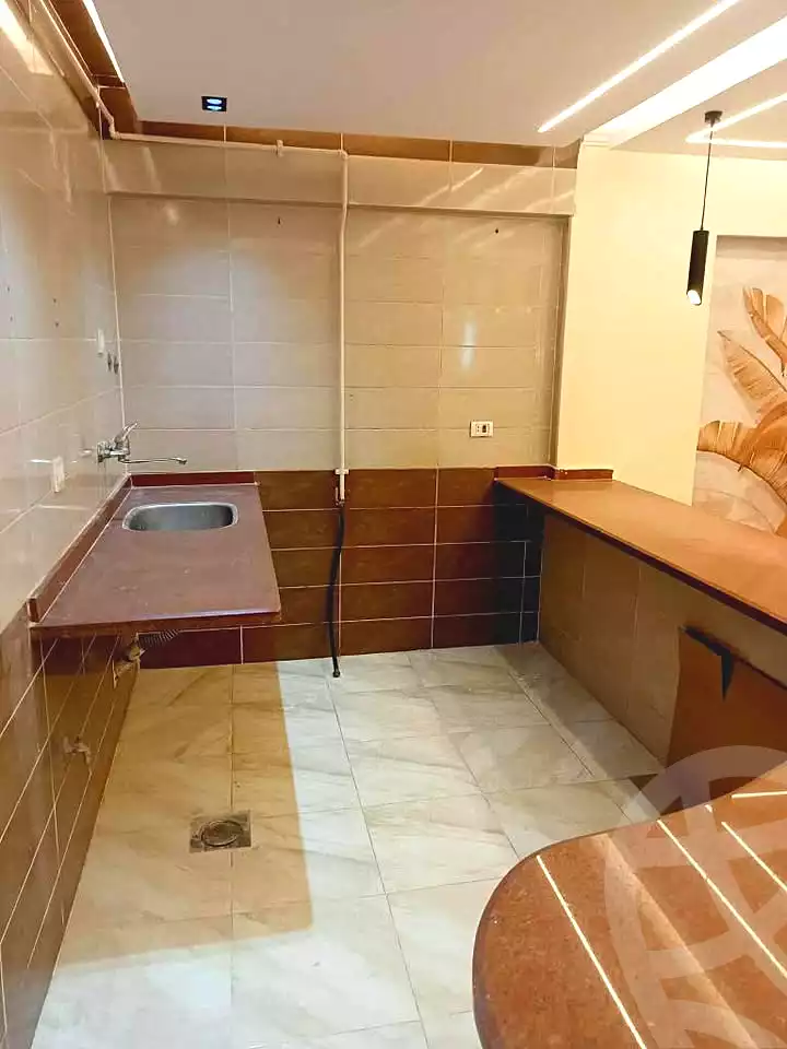 https://aqarmap.com.eg/ar/listing/6661057-for-sale-alexandria-l-jmy-lbytsh-bianchiii