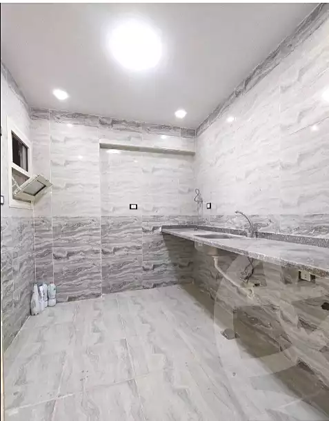 https://aqarmap.com.eg/ar/listing/6661275-for-sale-alexandria-l-jmy-lbytsh-ain-shams-st