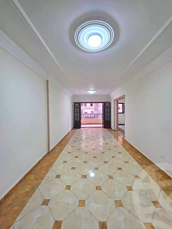 https://aqarmap.com.eg/ar/listing/6662470-for-sale-alexandria-el-asafra-l-sfr-bhry