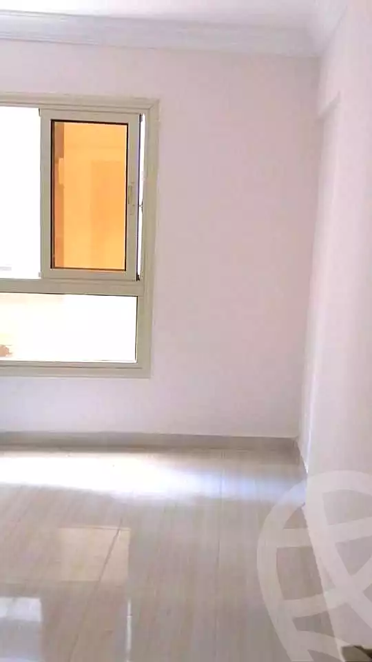 https://aqarmap.com.eg/en/listing/6662751-for-rent-alexandria-lsywf-el-karma-compound