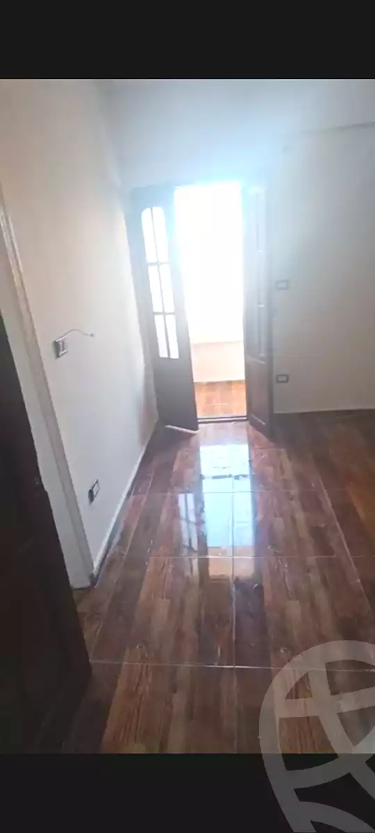 https://aqarmap.com.eg/ar/listing/6663025-for-rent-cairo-ain-shams-ain-shams-el-sharkia-mostafa-hafez-st