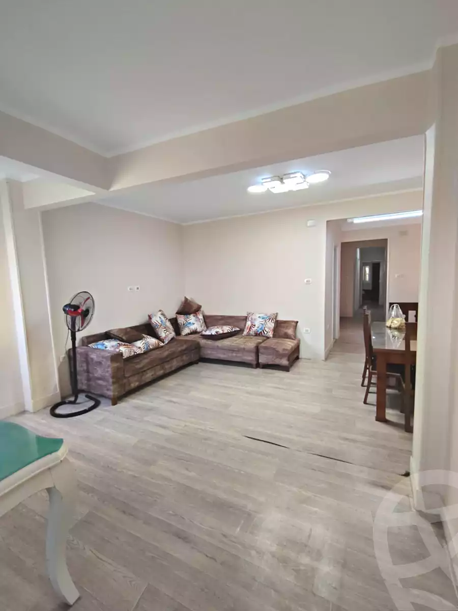 https://aqarmap.com.eg/en/listing/6663082-for-rent-cairo-downtown-tl-t-hrb