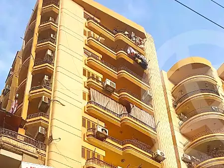 https://aqarmap.com.eg/ar/listing/6270343-for-sale-sharqia-zagazig-zagazig-city-al-mohafaza-st-zagazig