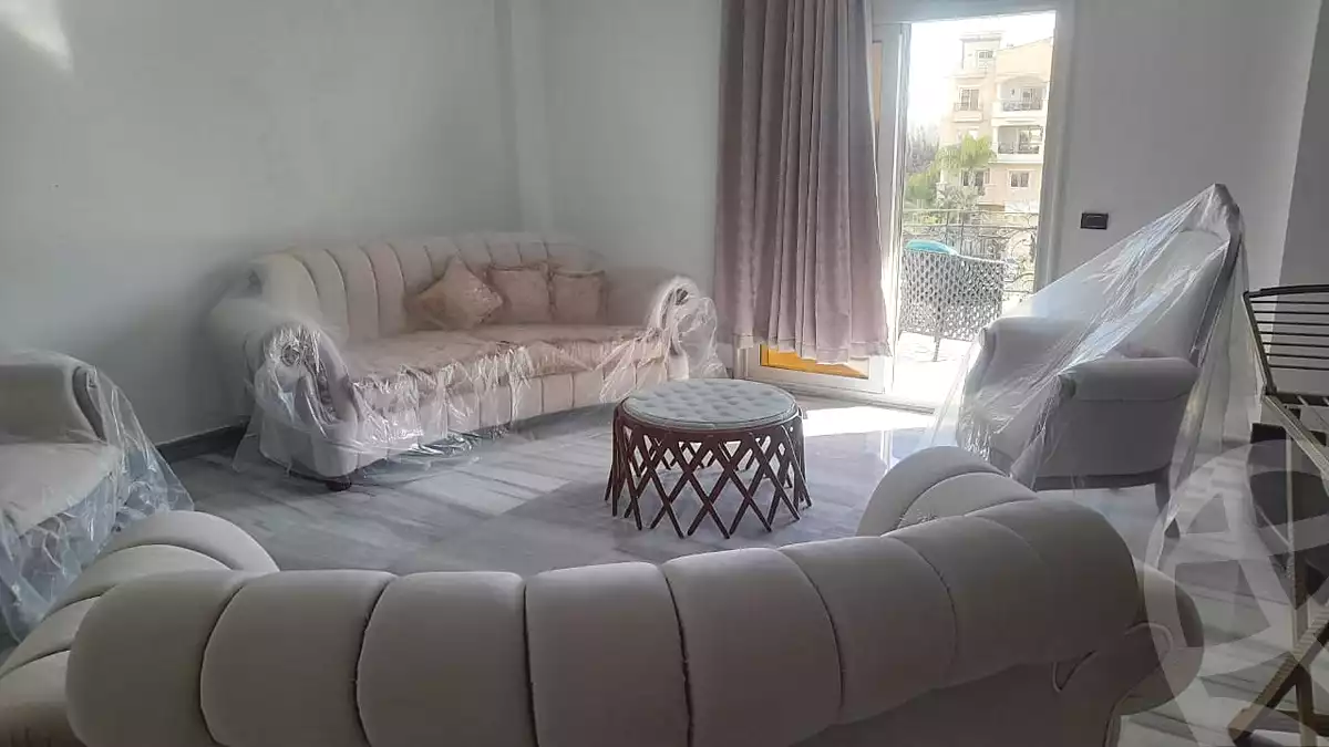 https://aqarmap.com.eg/en/listing/6663593-for-rent-cairo-el-sheikh-zayed-city-compounds-beverly-hills
