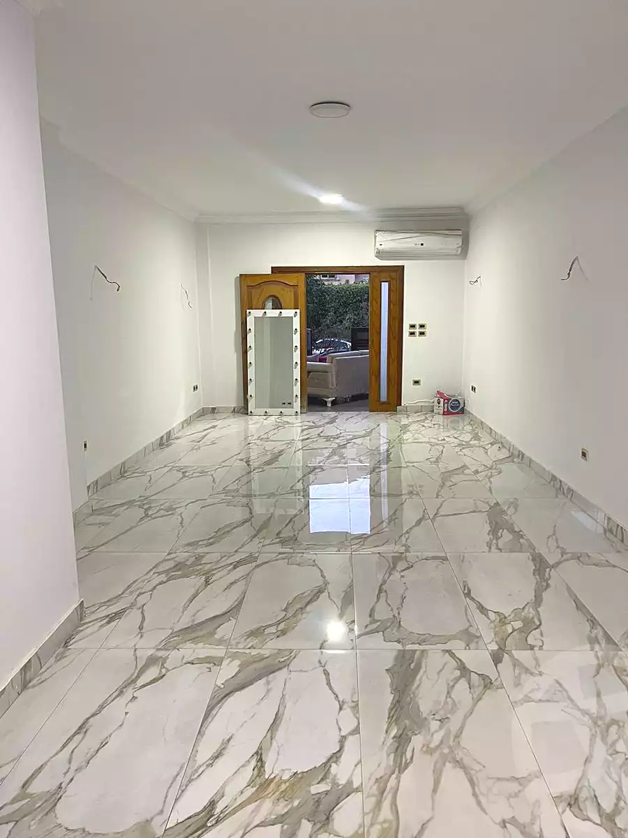 https://aqarmap.com.eg/en/listing/6663684-for-sale-cairo-new-cairo-compounds-kmbwnd-lnkhyl