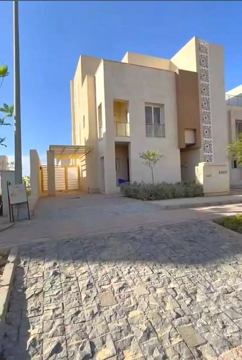 https://aqarmap.com.eg/en/listing/6663737-for-sale-cairo-new-administrative-capital-r3-lmqsd-almaqsad-park