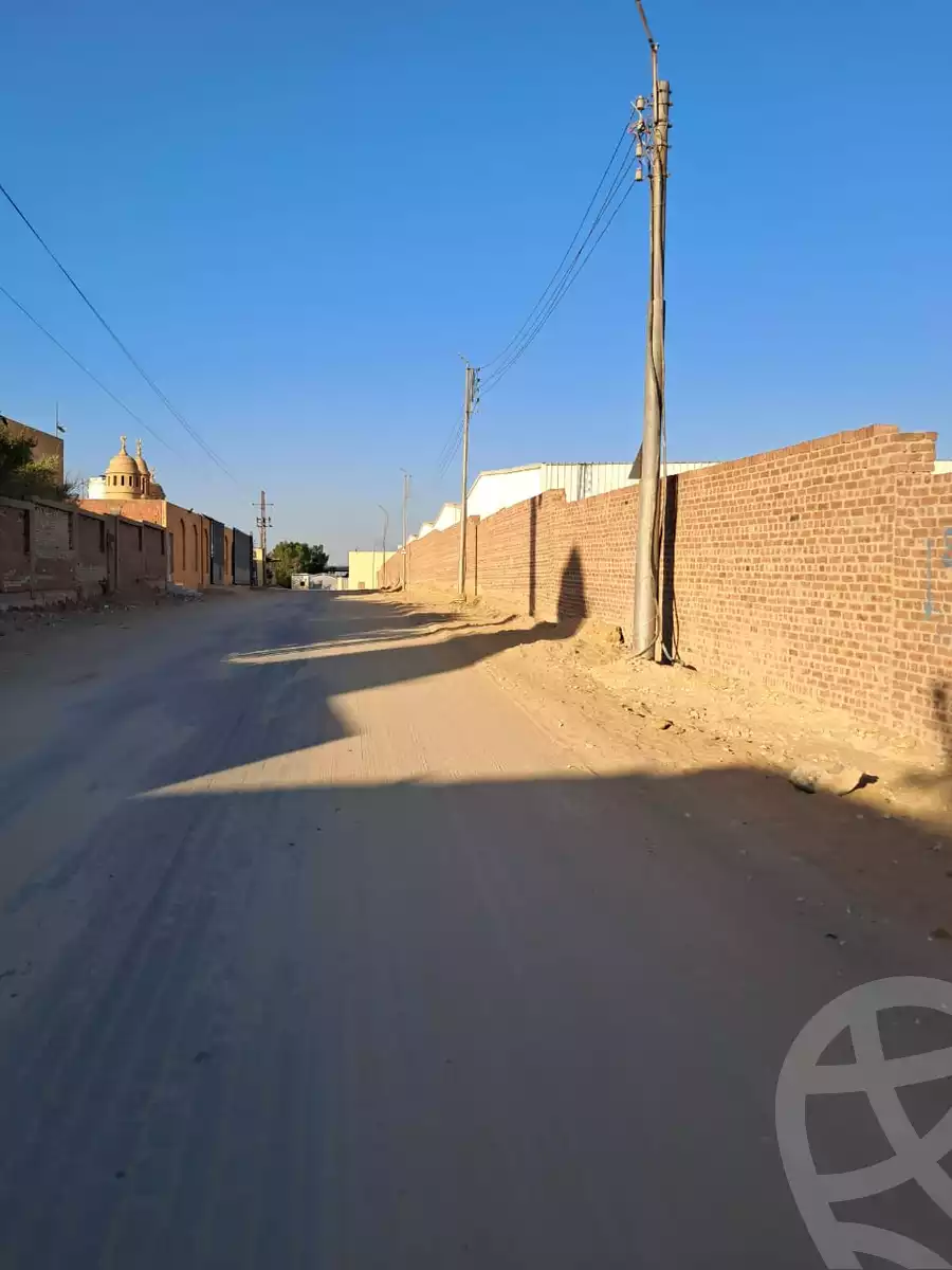 https://aqarmap.com.eg/ar/listing/6663792-for-sale-cairo-al-oubour-el-manateq-el-snaaya-industrial-b-g