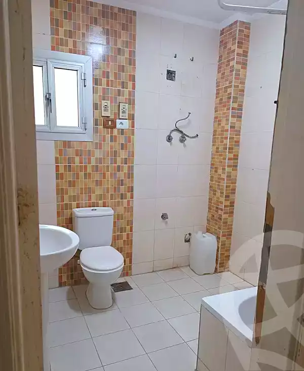 https://aqarmap.com.eg/en/listing/6664435-for-sale-cairo-el-sheikh-zayed-city-el-hay-elawel-street-10