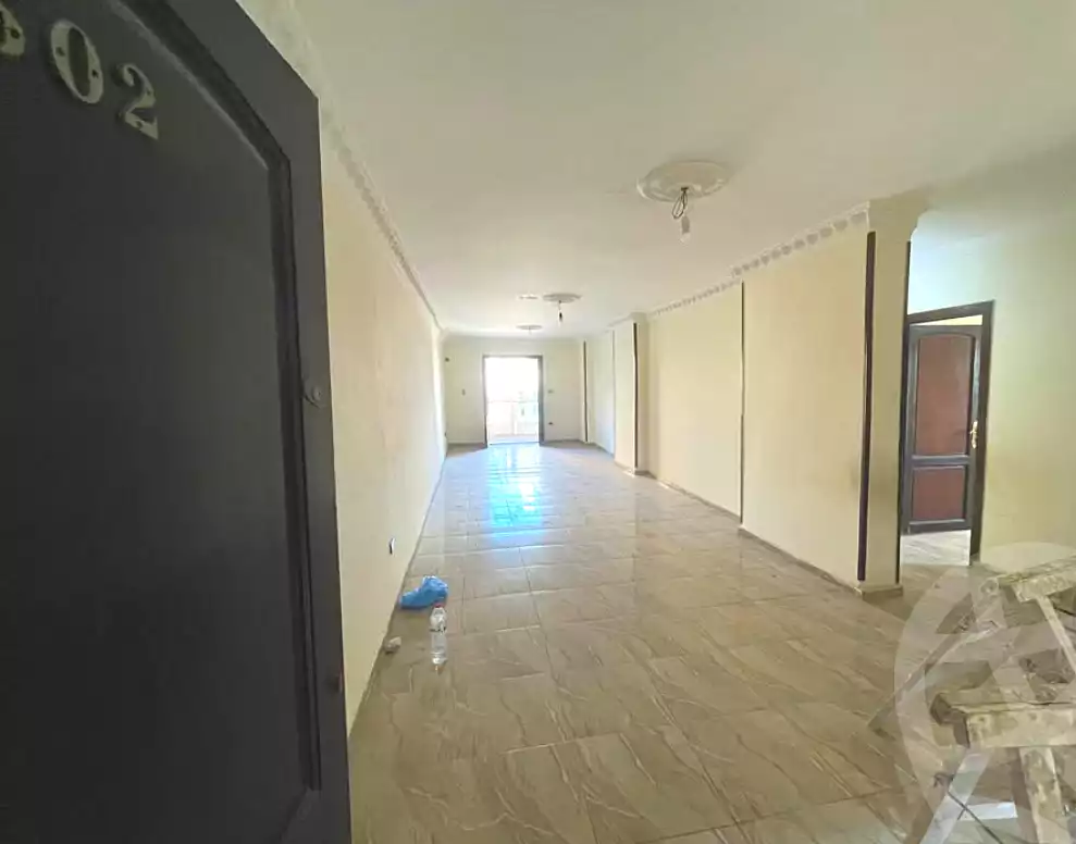 https://aqarmap.com.eg/ar/listing/6664758-for-rent-alexandria-moharram-bey-kanal-al-mahmoudeya-al-bahri-st