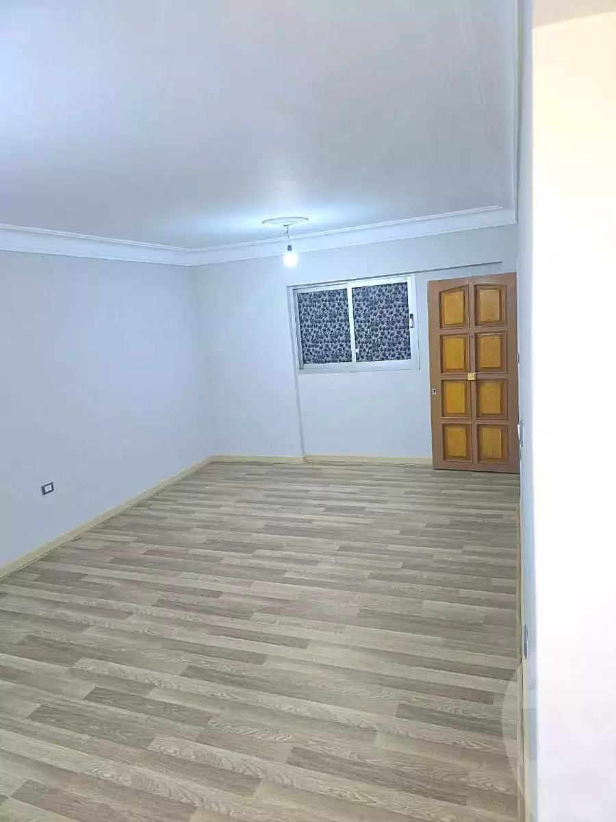 https://aqarmap.com.eg/ar/listing/6664833-for-sale-alexandria-ganaklis