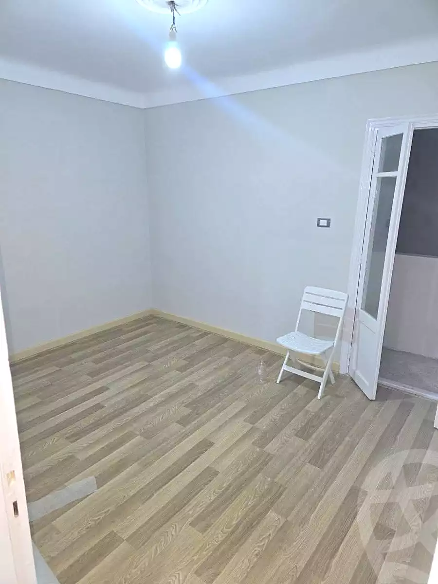 https://aqarmap.com.eg/ar/listing/6664833-for-sale-alexandria-ganaklis