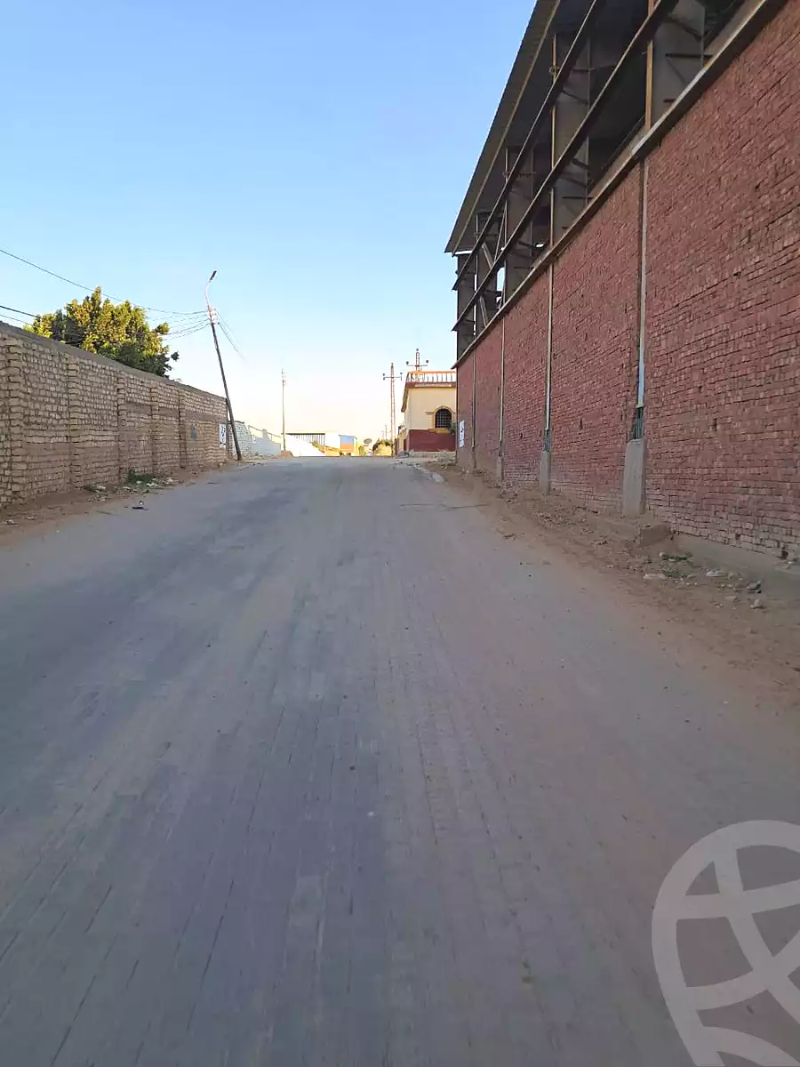 https://aqarmap.com.eg/ar/listing/6665637-for-sale-cairo-al-oubour-el-manateq-el-snaaya-industrial-b-g