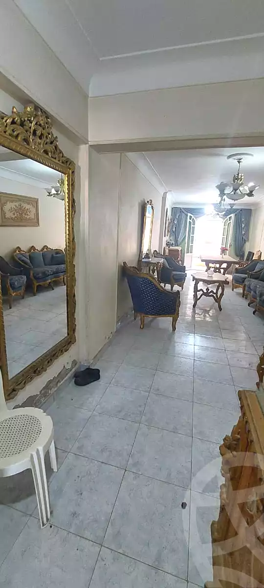 https://aqarmap.com.eg/ar/listing/6665803-for-sale-alexandria-kafr-abdo-kafr-abdou-st