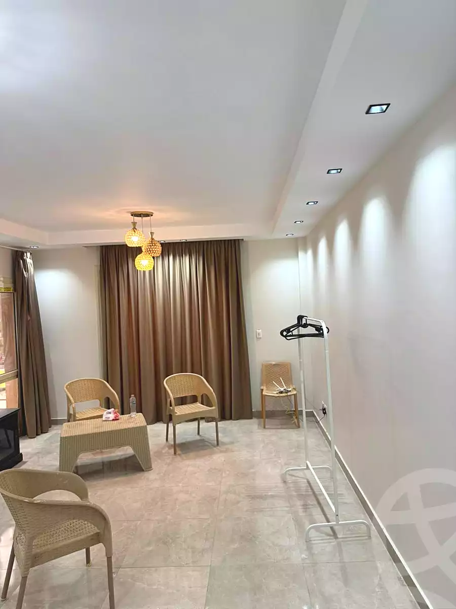 https://aqarmap.com.eg/ar/listing/6665898-for-sale-cairo-el-sheikh-zayed-city-compounds-jn-zyd