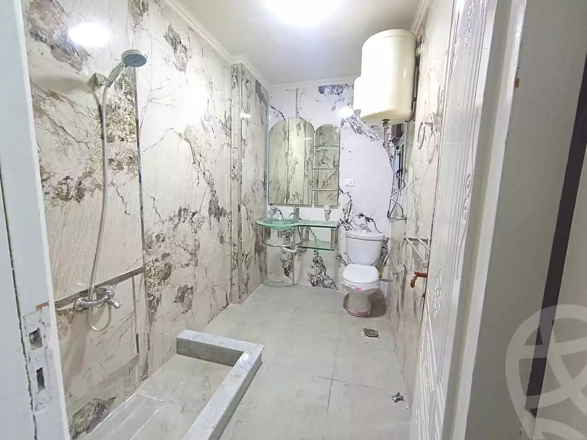 https://aqarmap.com.eg/ar/listing/6666072-for-sale-alexandria-el-chatby-ali-moustafa-moshrfah-st
