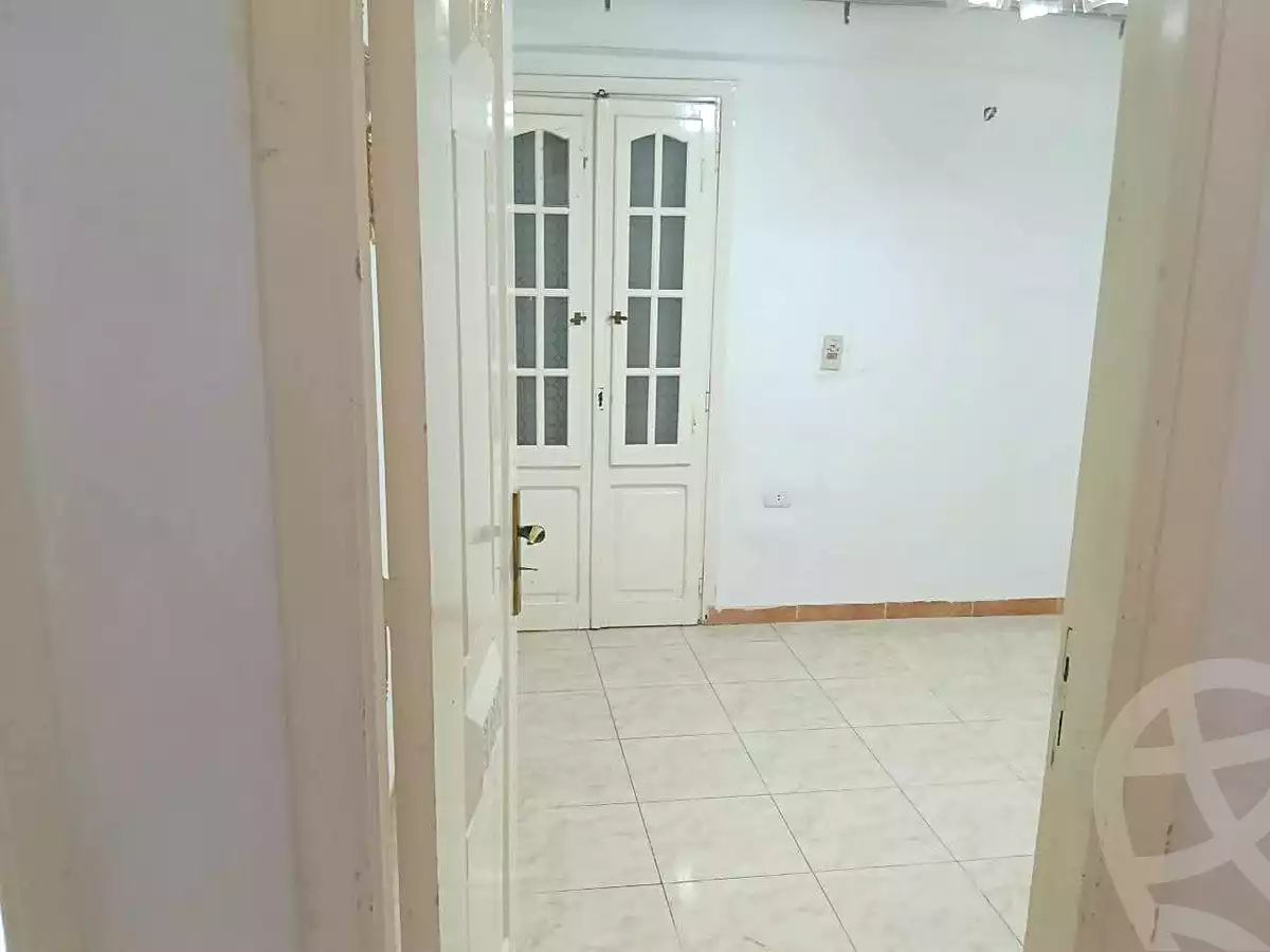 https://aqarmap.com.eg/ar/listing/6666797-for-sale-alexandria-lsywf-el-falki