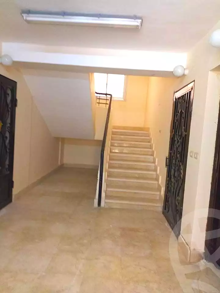 https://aqarmap.com.eg/ar/listing/6667050-for-rent-cairo-helwan-helwan-el-sharkeya-saleh-sobhy-st